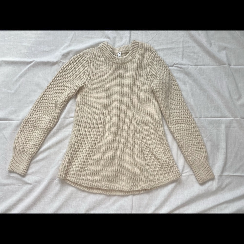 Athleta, size XS, cream sweater